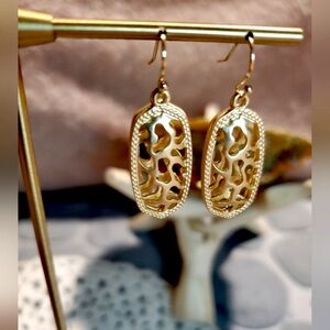 Hollow Cut Goldtone Earribgs